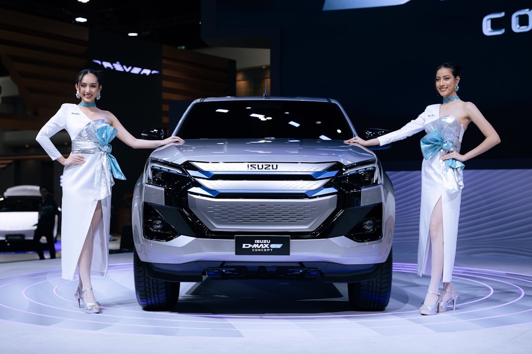 Чем отличаются китайские седаны 2025 года от европейских аналогов