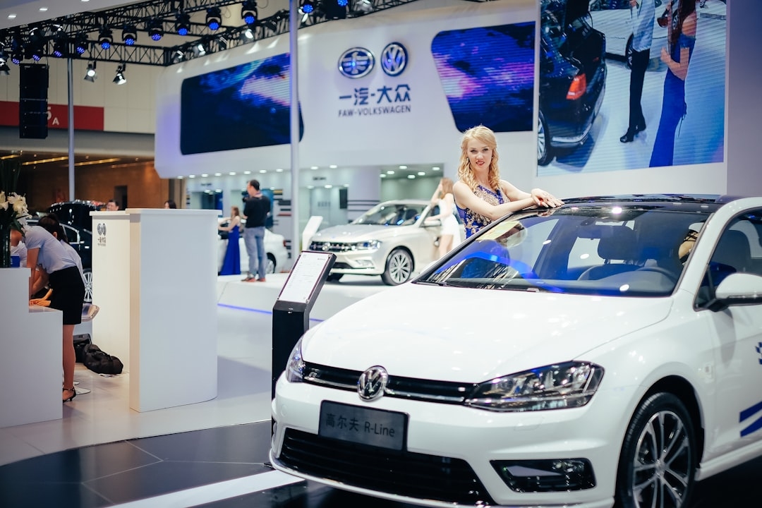 Тренды 2025: какие технологии предлагают китайские автопроизводители в своих новинках